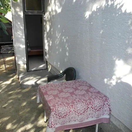 Mit Eigener Terrasse By Interhome 公寓 *