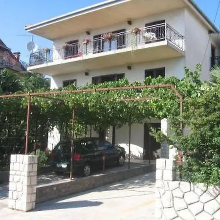 Mit Eigener Terrasse By Interhome شقة *